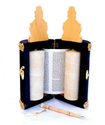 Scroll Book Hebrew Bible Sefer Torah Case Shield ַַ& Yad Pointer-fine 32 cm