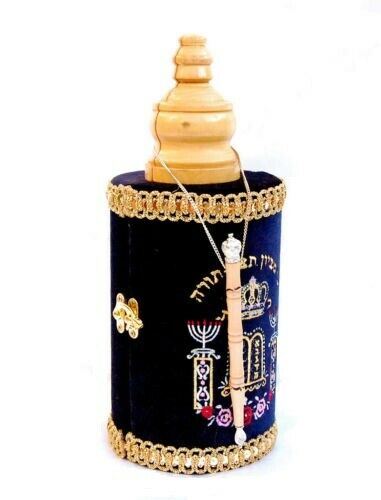 Scroll Book Hebrew Bible Sefer Torah Case Shield ַַ& Yad Pointer-fine 32 cm