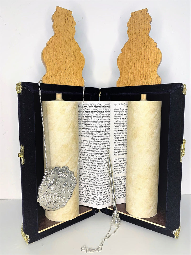 Hand Made Replica Sefardic Sefer Torah Scroll Hebrew Jewish Bible 45 CM + Pointer (YAD)